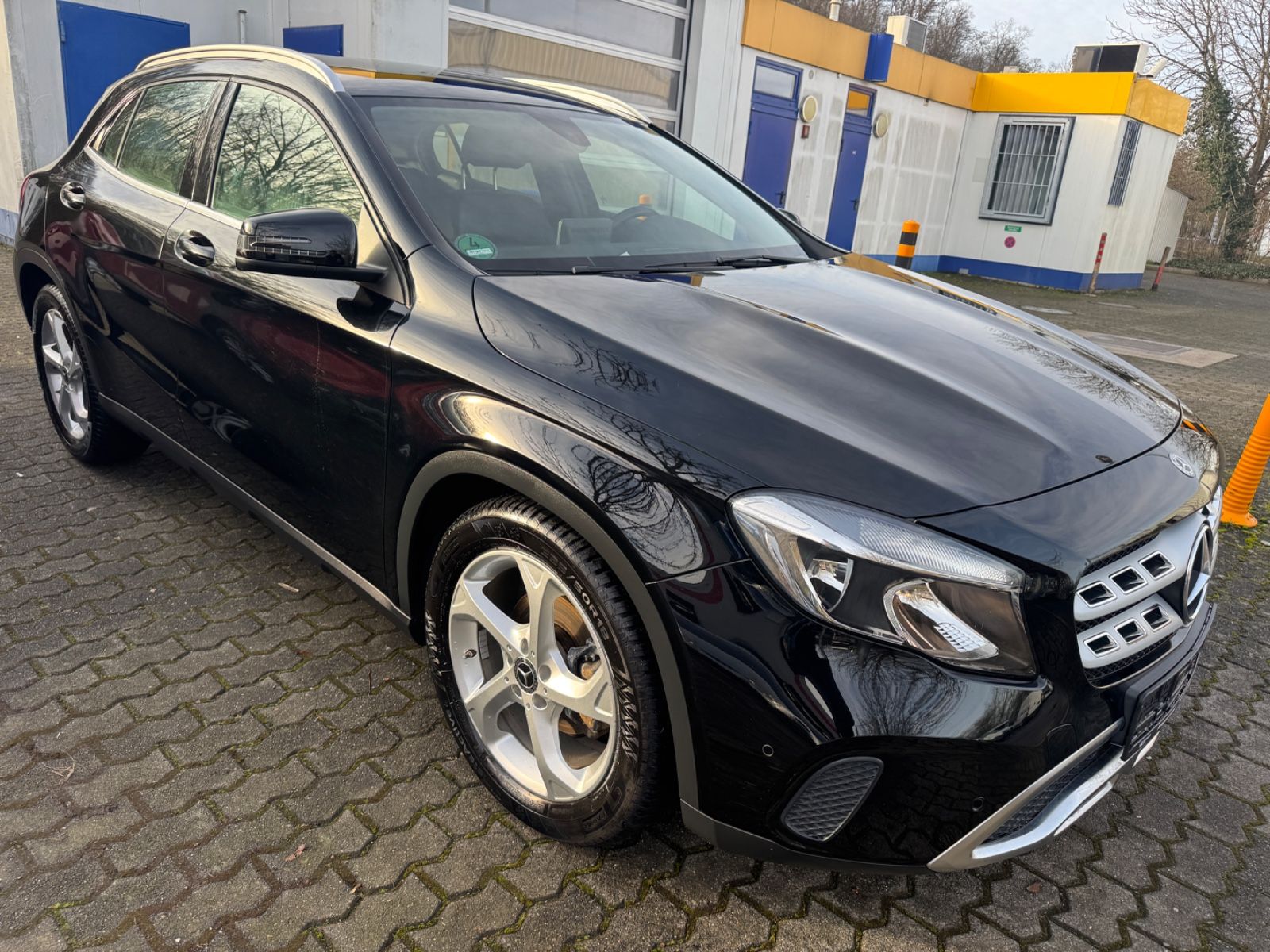 Fahrzeugabbildung Mercedes-Benz GLA 200 Leder+Navi+Kamera+Bluetooth