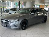 Mercedes-Benz A 180d *AUTOMATIK, MBUX, SHZG, DYNAMIK,RFK* - Mercedes-Benz A 180 mit Diesel-Antrieb: Navigationssystem