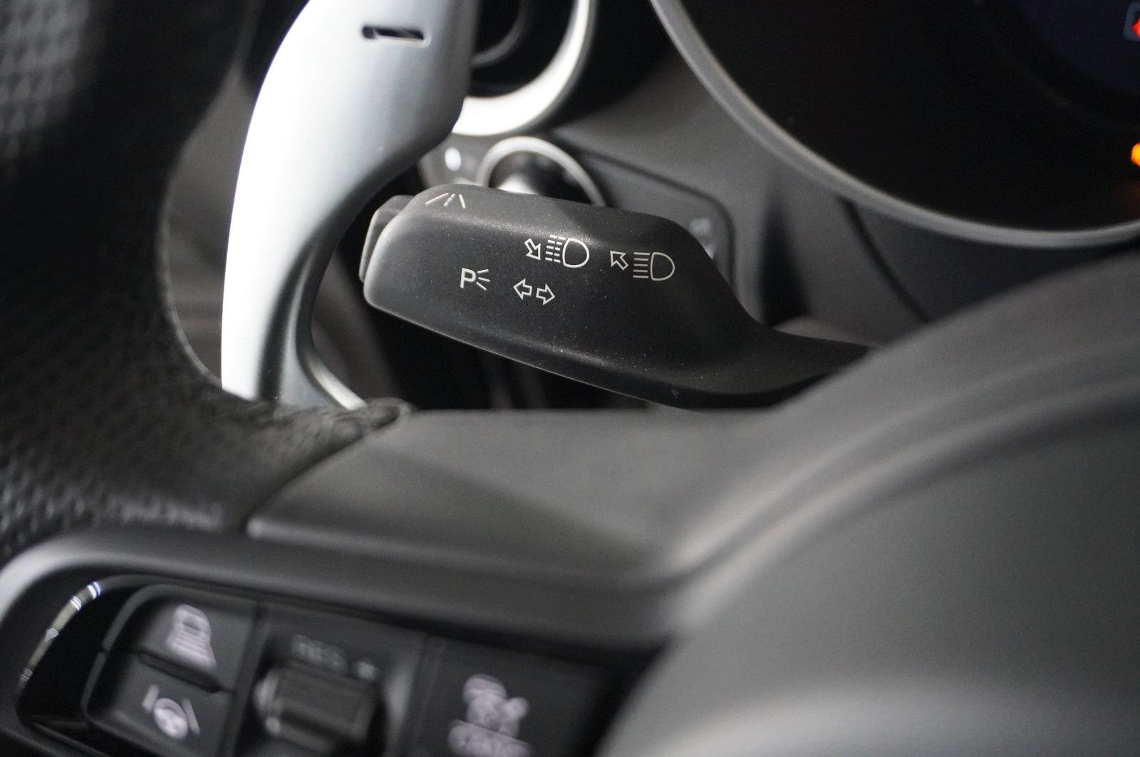 Fahrzeugabbildung Alfa Romeo Stelvio 2.2D VELOCE Q4 NAVI/LED/KAMERA/MATRIX/SH