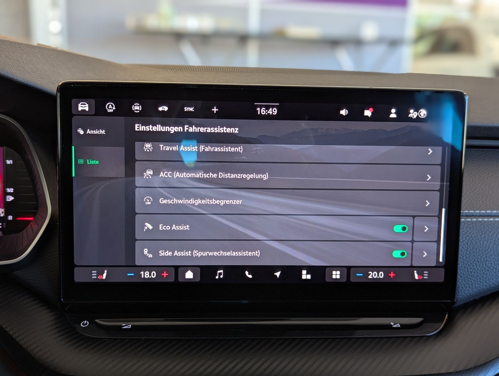 Fahrzeugabbildung SKODA Octavia 2.0 TDI Sportline Canton Matrix Pano 5J
