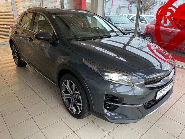 XCeed Plug-in Hybrid 1.6 Spirit Spurhalteass. Me