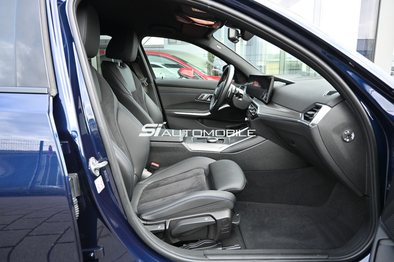 Fahrzeugabbildung BMW 320d xDrive M Sport °ACC°HEAD-UP°STANDHEIZ°KAM°