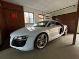 Audi R8 5.2 FSI S tronic quattro - - Audi R8: 5.2