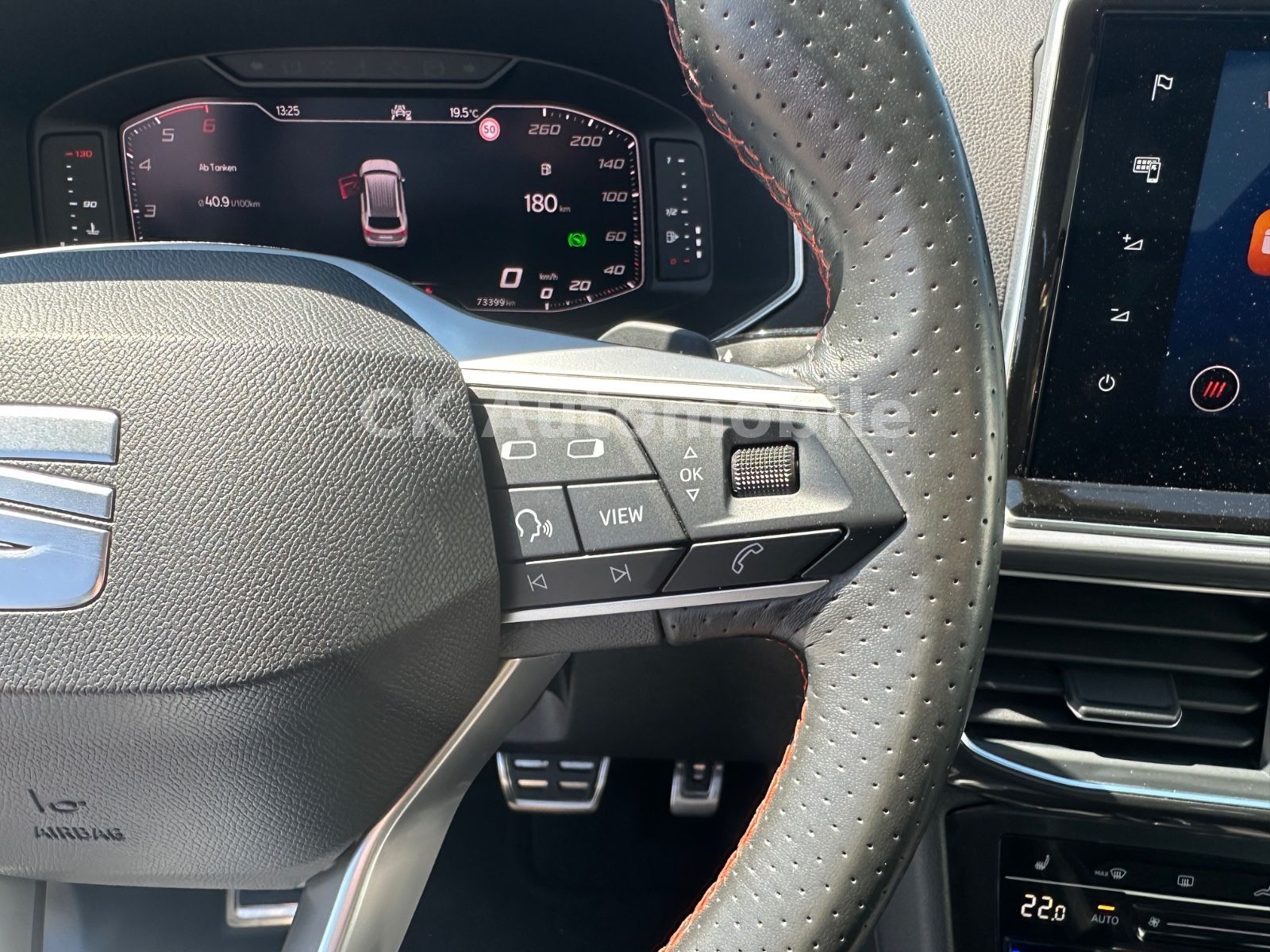 Fahrzeugabbildung SEAT Tarraco FR 4Drive 2.0TDI/Navi/Pano/LED/ACC/AHK