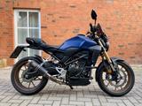 Honda CB300R | TOP Zustand | 4.627 km | viele Extras - HONDA CB300R