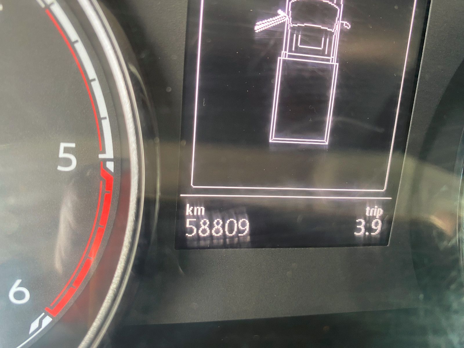 Fahrzeugabbildung Volkswagen T6.1 Transporter Pritsche,L2,Einzelkabine,AHK