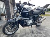 BMW R1200r