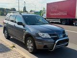 Mitsubishi Outlander 2.0 Invite - gebrauchte Mitsubishi Outlander aus dem Jahr 2006