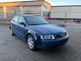 Audi A4 1.9TDI 74kW Avant - Audi A4 aus 2003: 1.9