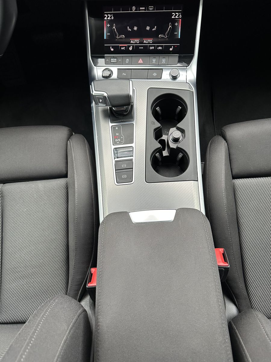 Fahrzeugabbildung Audi A6 Avant 40 TDI Sport NAV+LED+ACC+18ZOLL+1HD+PP