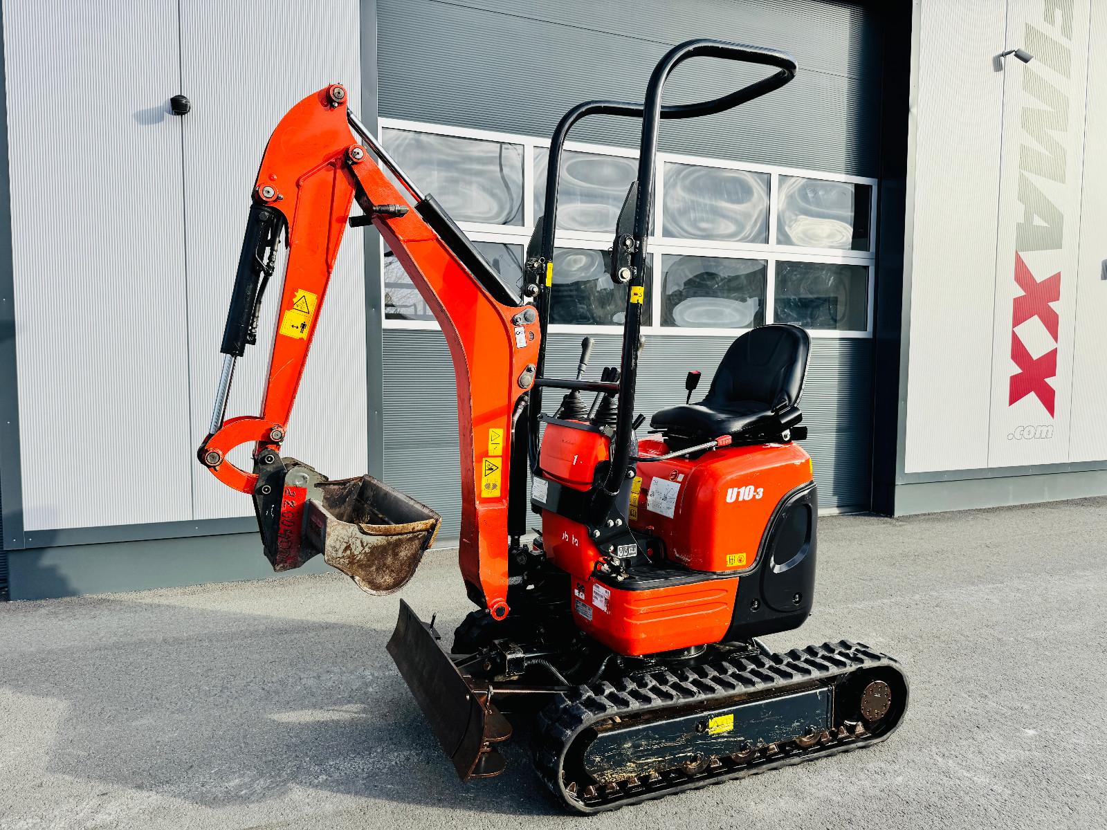 Kubota U10-3 - Schnellwechsler - Verstellfahrwerk