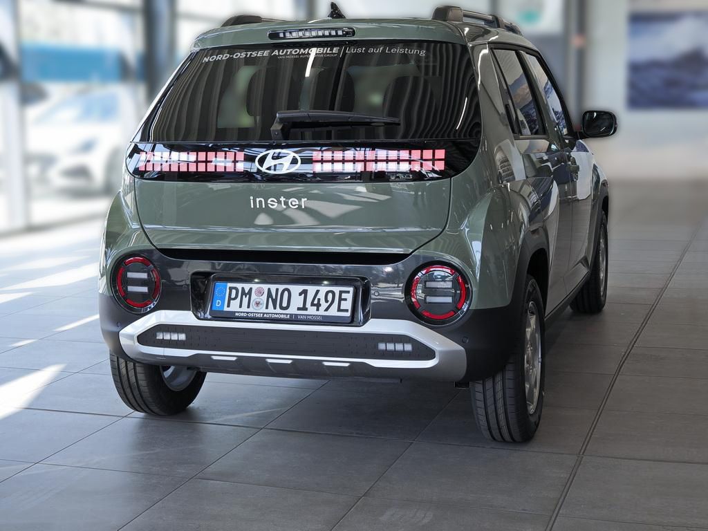 Fahrzeugabbildung Hyundai INSTER EV TREND Effizienz-Paket Dachreling