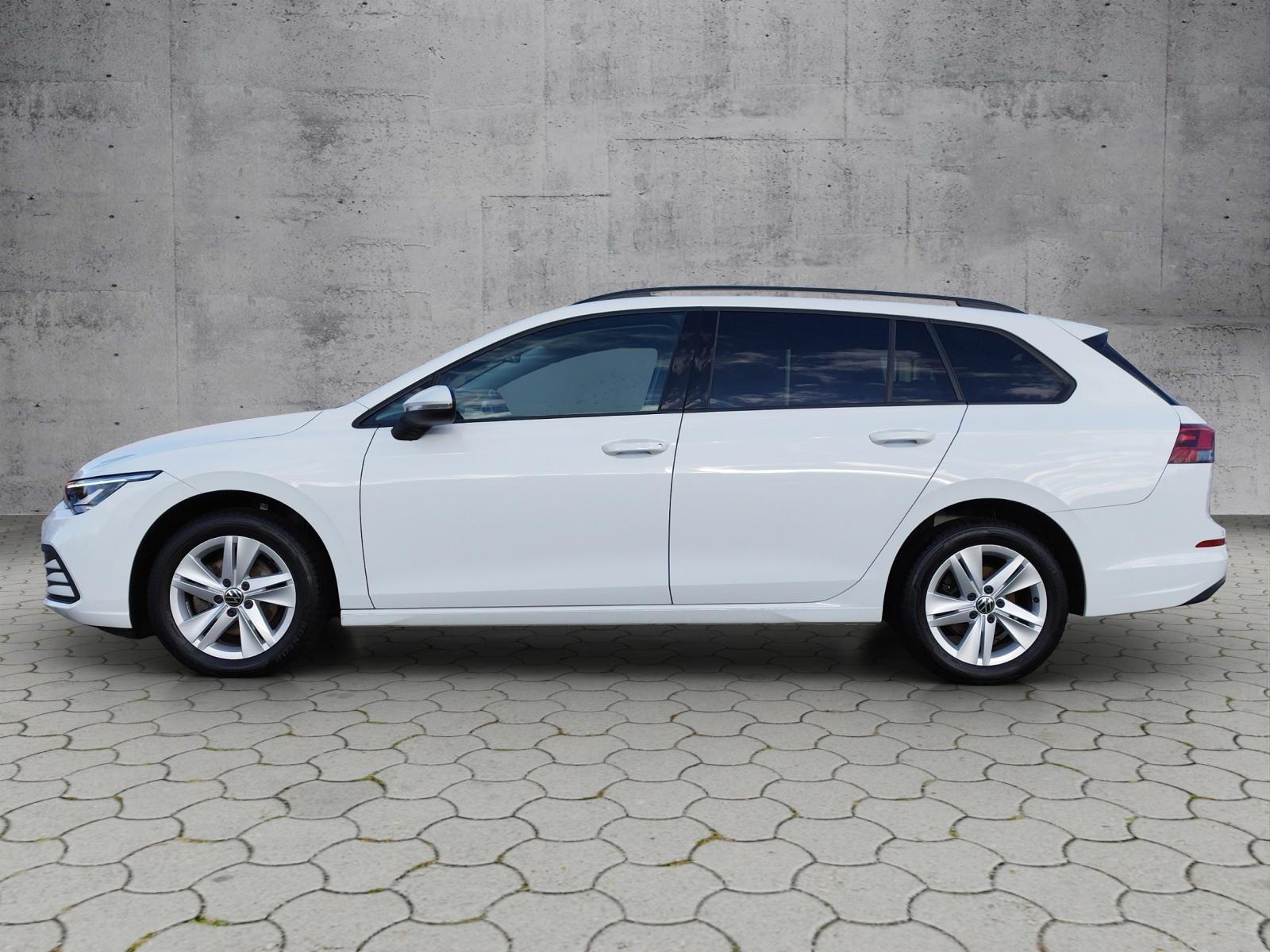 Volkswagen Golf VIII Variant Life 1.5TSI AHK/NAV/L+S/ACC