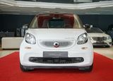 Smart fortwo EQ Tempomat Cool & Media-Paket Touch