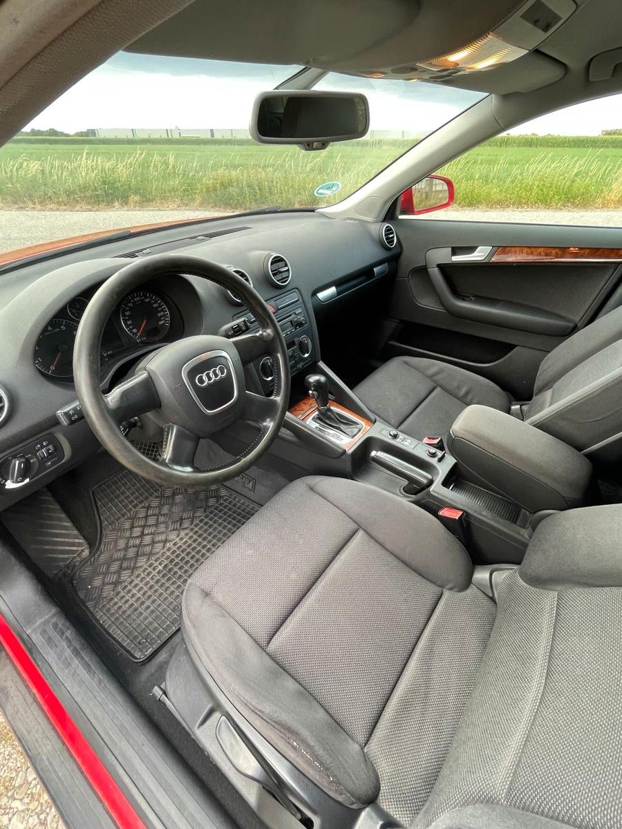 Audi A3 2005 — interior