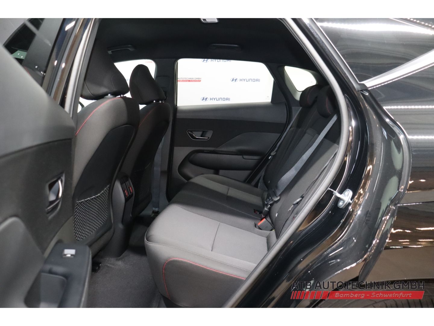 Fahrzeugabbildung Hyundai KONA Elektro MY25 N-Line 65,4kWh 218PS 2WD el. H