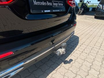 Mercedes E 220 - 8