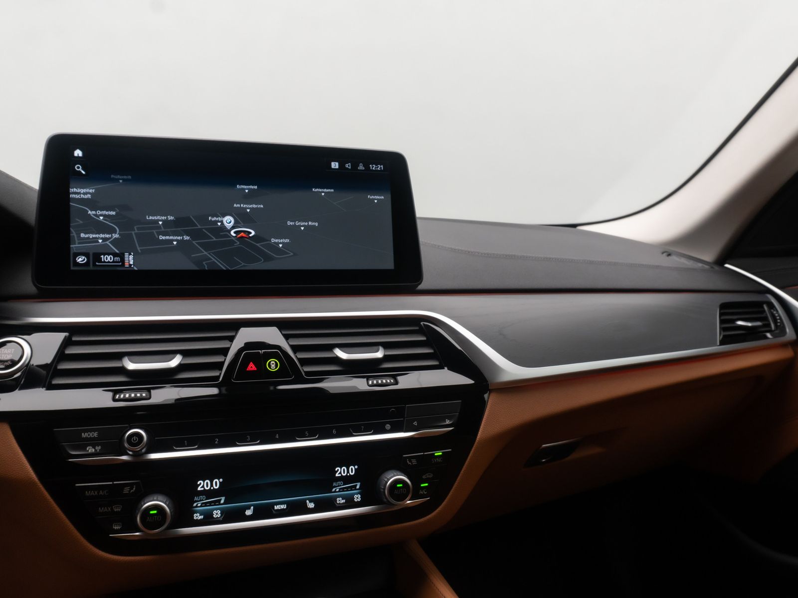 Fahrzeugabbildung BMW 530i xD Luxury Line 4xKlima AHK Kamera DAB Alarm