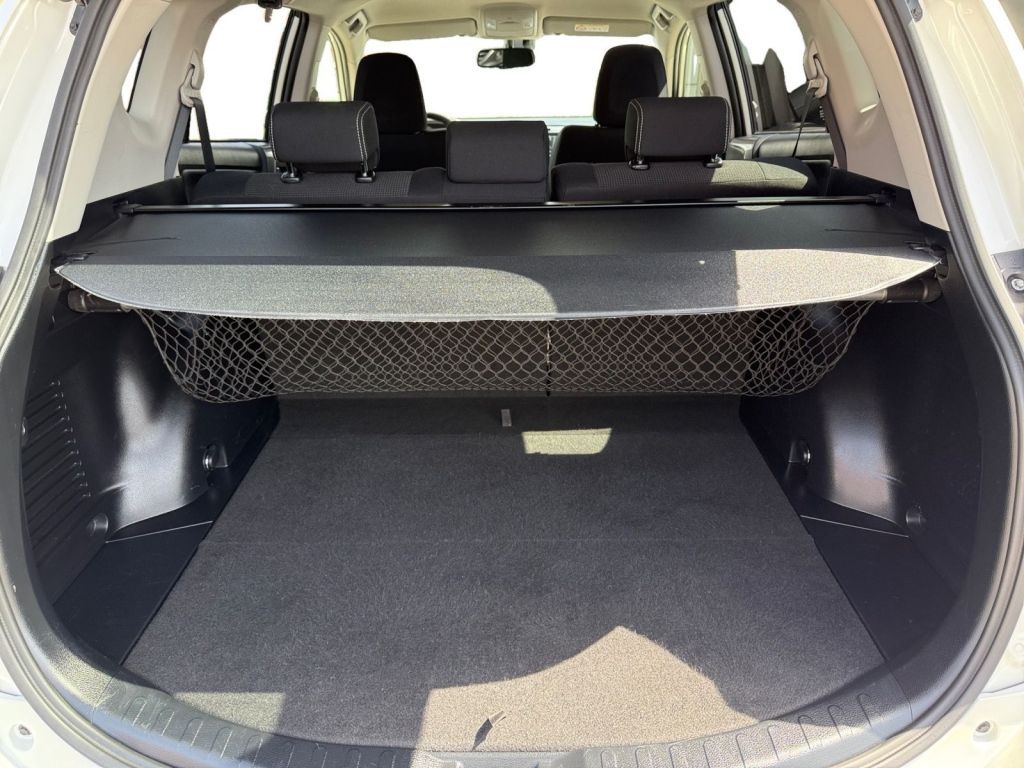 Fahrzeugabbildung Toyota RAV 4 2.0 D-4D 4x2 Start-Stop Edition