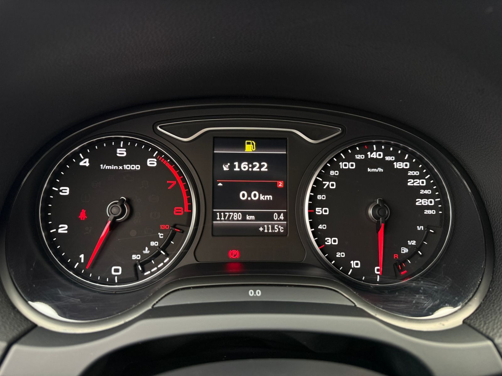 Fahrzeugabbildung Audi A3 1.4 TFSI Sportback Ambition Navi Xenon SHZ
