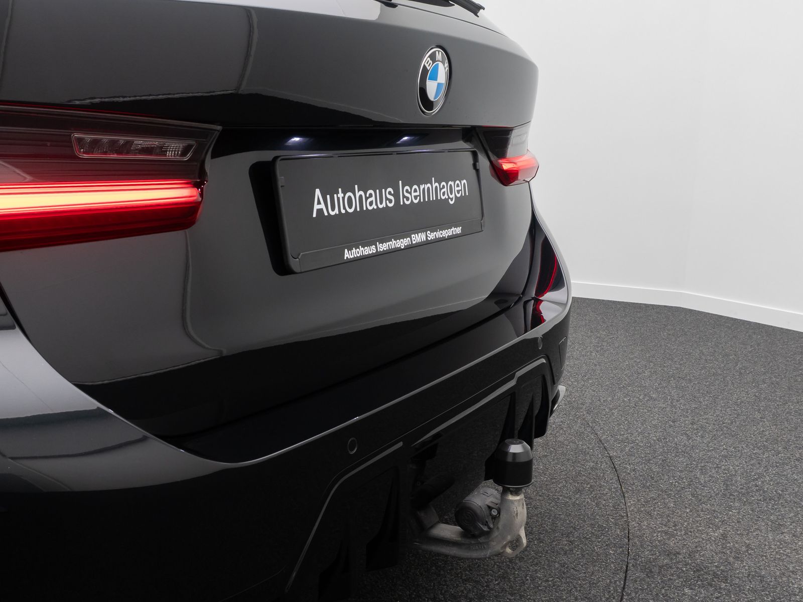 Fahrzeugabbildung BMW M340i xD H/K DAB AHK Panorama 19Zoll WidsDisplay