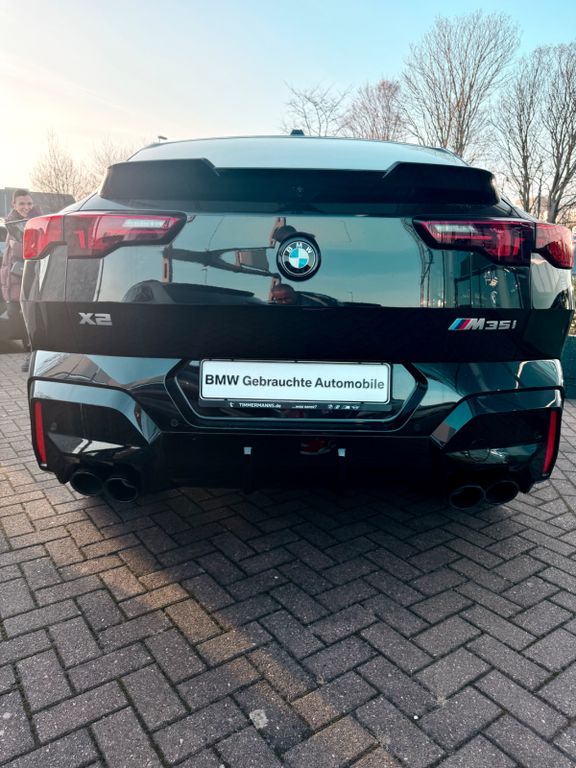 Image of BMW X2