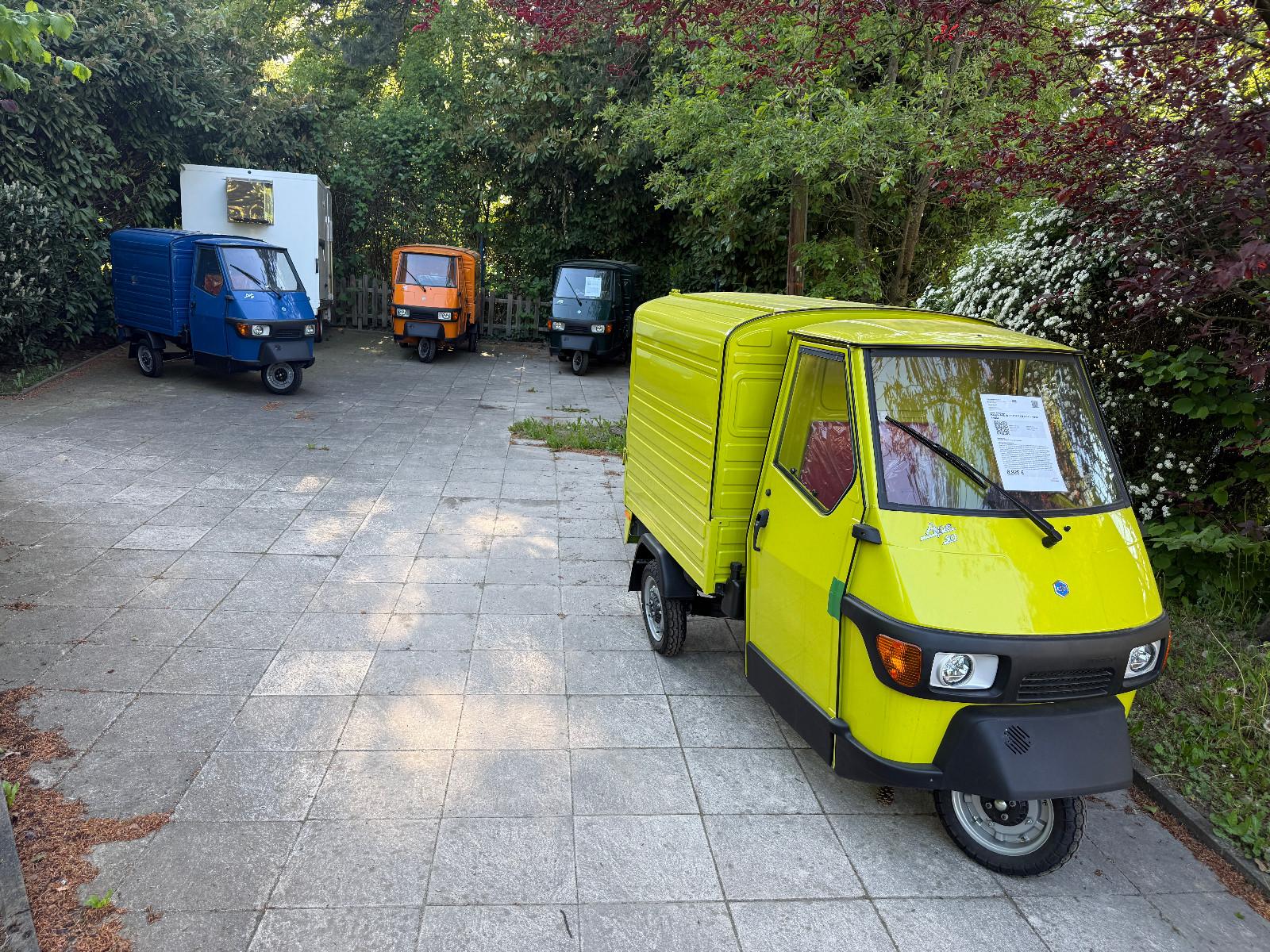 Piaggio APE 50 + Kasten + viele Farben + auch als25km/h