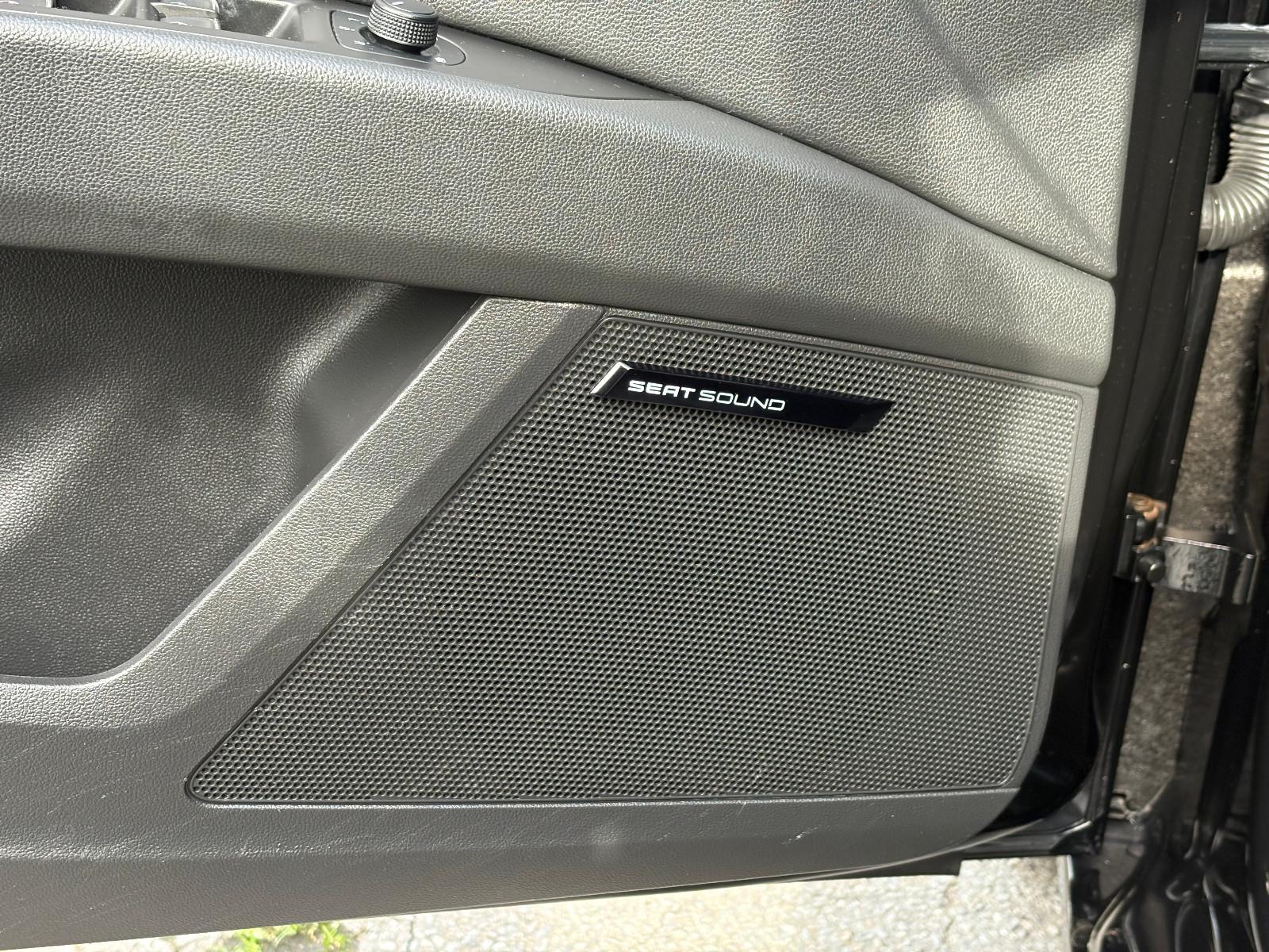 Seat Leon 2015 — photo 24