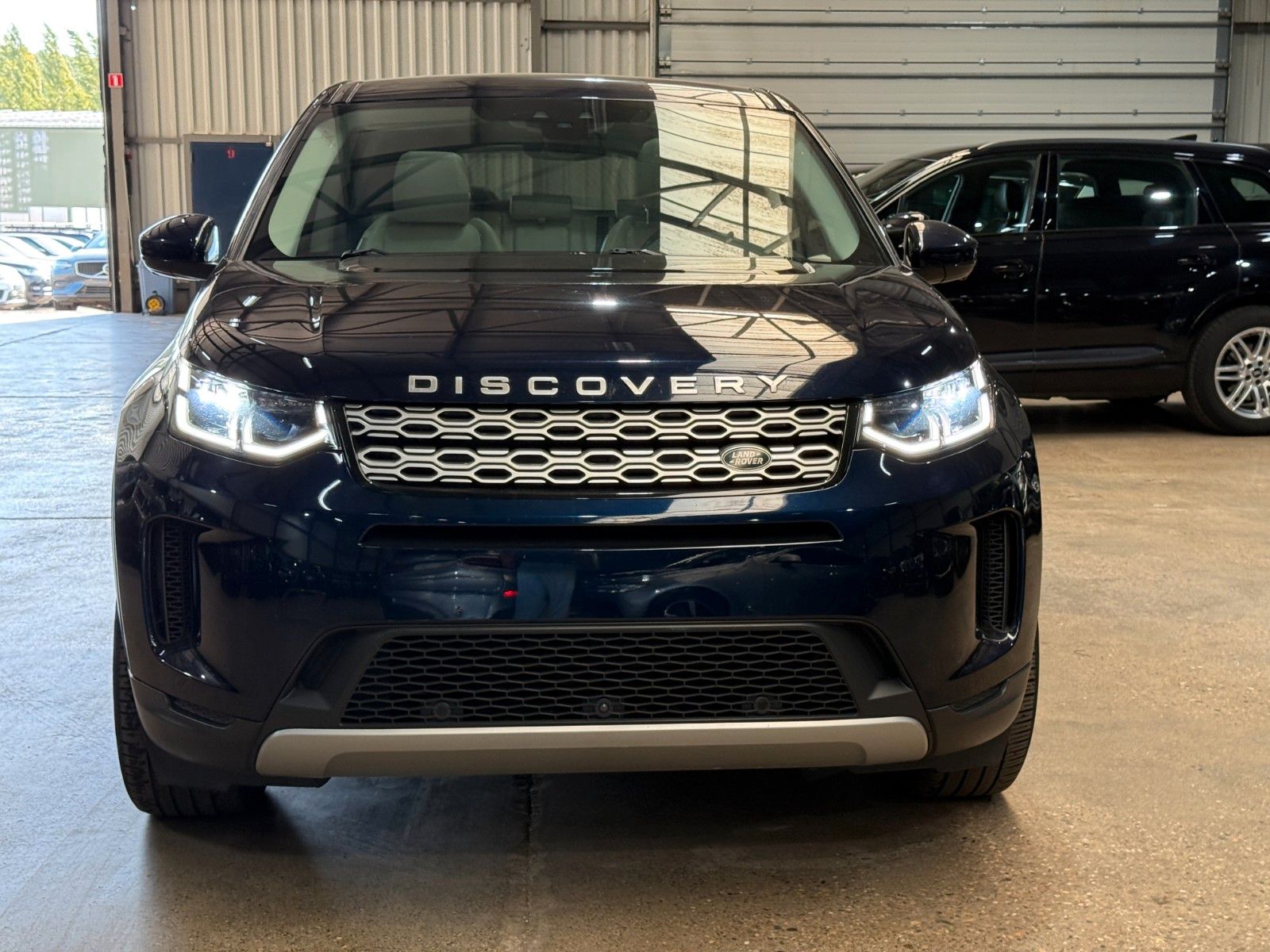 Land Rover Discovery Sport SE AWD imagem 2