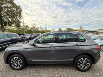 Volkswagen Tiguan - 3