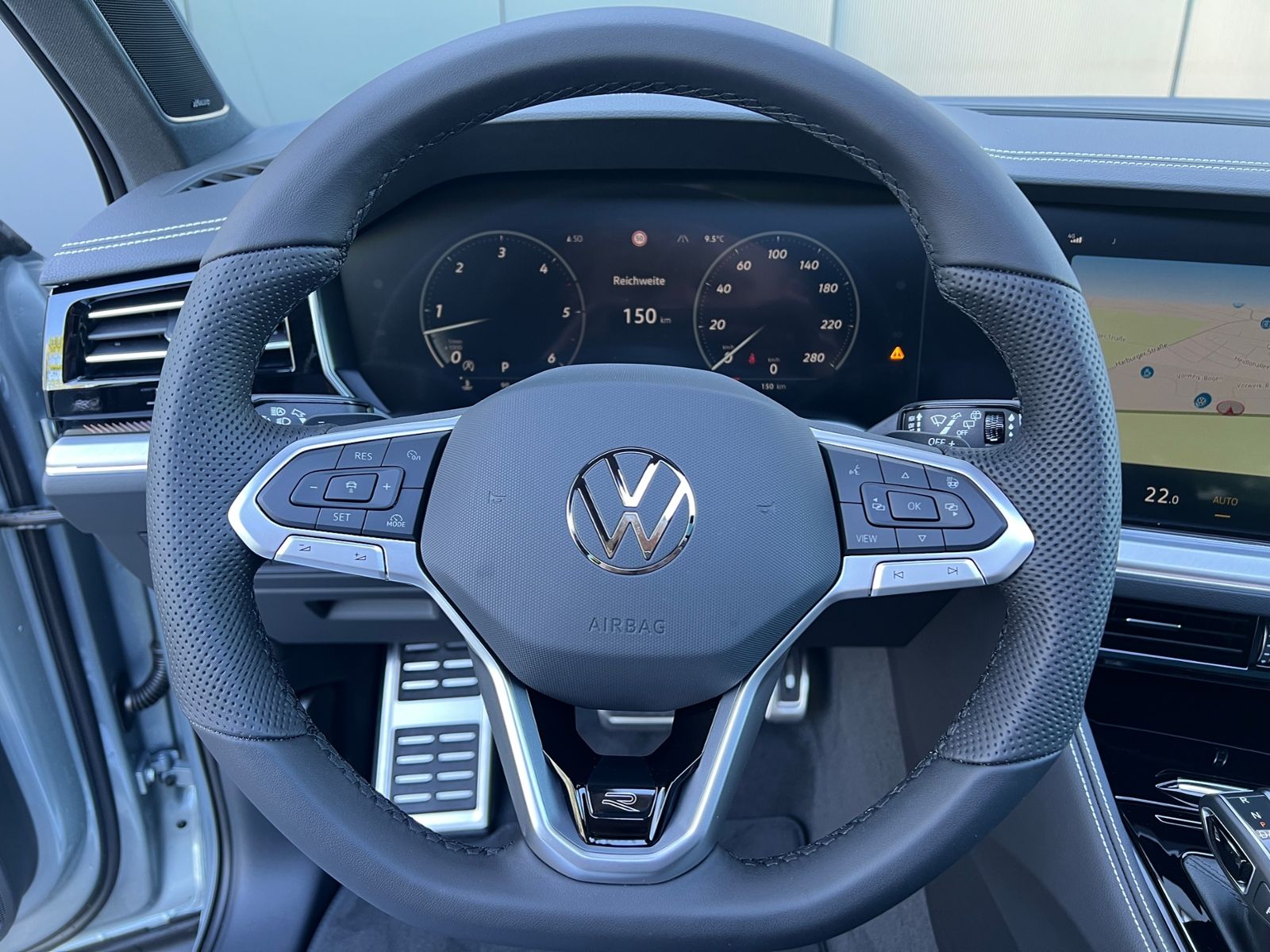 Fahrzeugabbildung Volkswagen Touareg R-Line FINAL EDITION 3.0 TDI 4MOTION