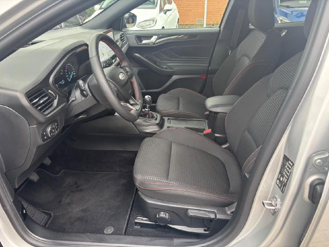 Ford Focus Turnier 1.0 ST-Line NaviAHK