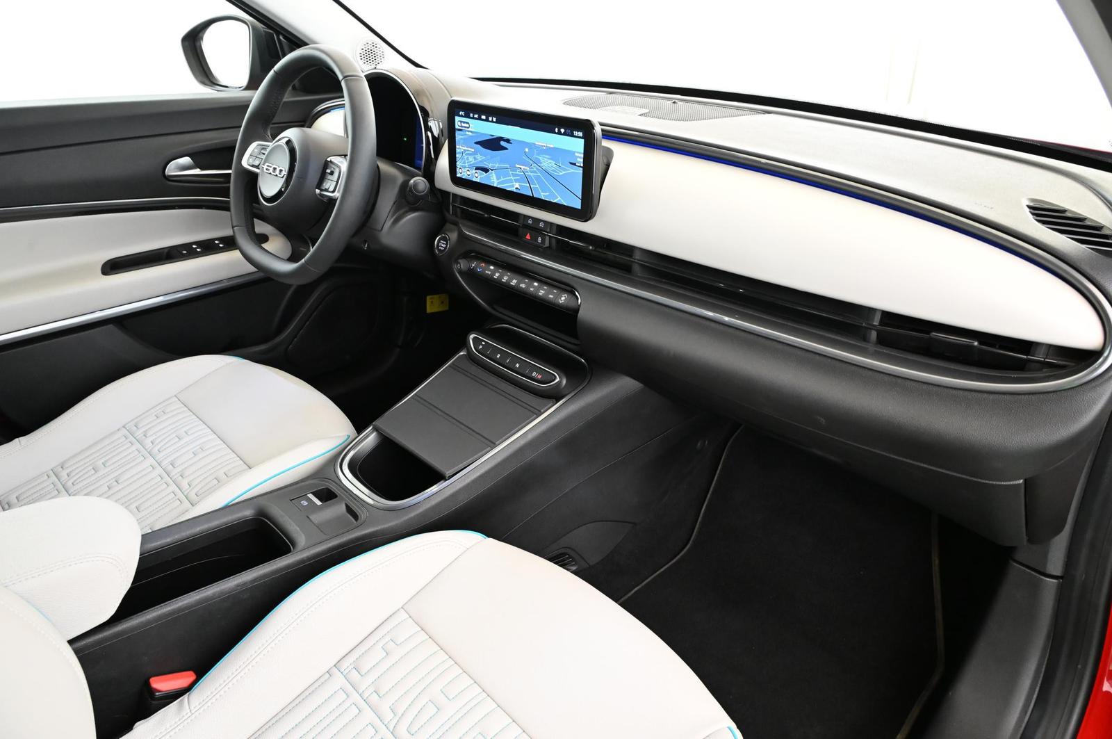 Fiat 600 1.2 Hybrid 101 DCT6 La Prima LED/NAVI/SHZ/18