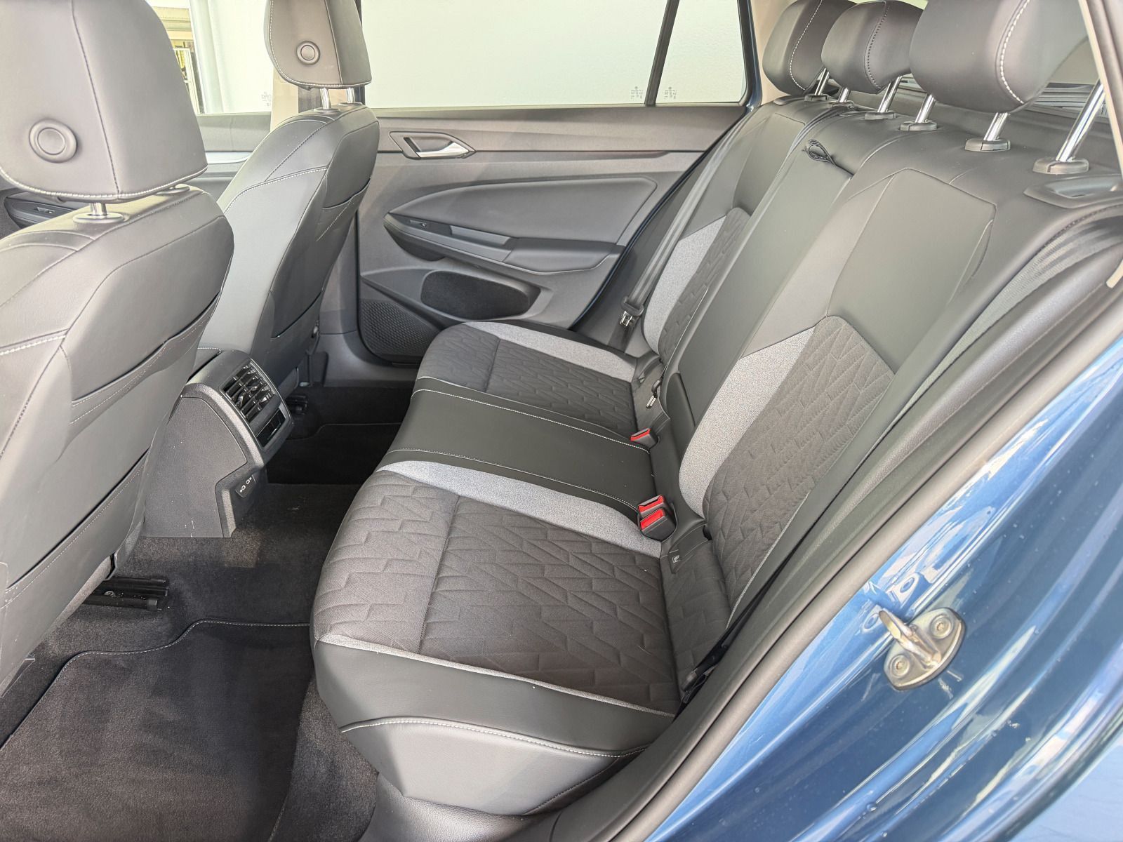Volkswagen Golf - Bild 13