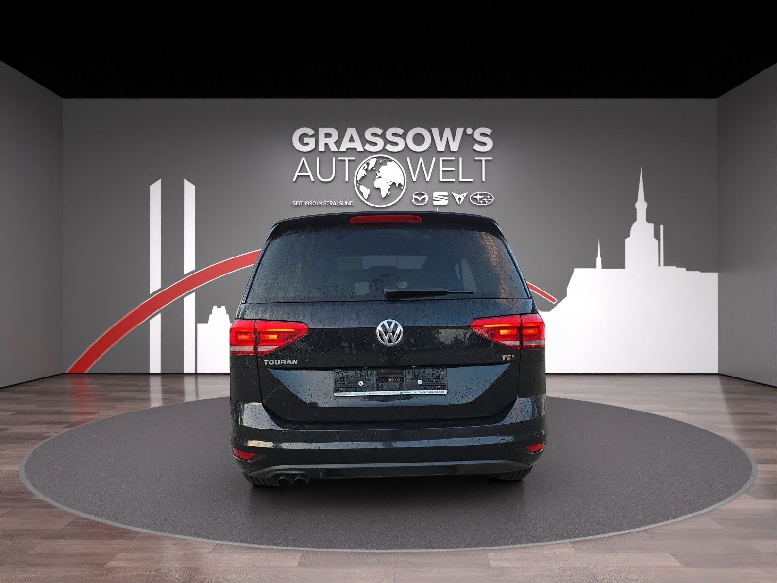 Fahrzeugabbildung Volkswagen Touran 1.4 TSI DSG  LED/NAVI/SHZ/ACC/PDC/PANO