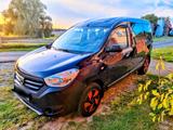 Dacia Dokker, 64500km mit Rollstuhlrampe - Dacia Dokker von privat