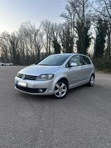 Volkswagen VW Golf Plus Automatik - VW Golf Plus Gebrauchtwagen in Freiburg
