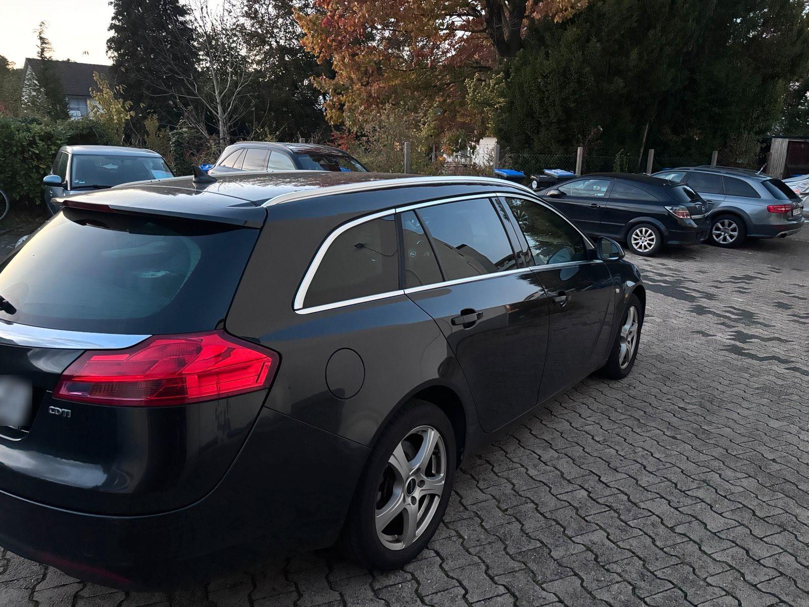 Opel Insignia 2011 — engine 160 HP (118kW)