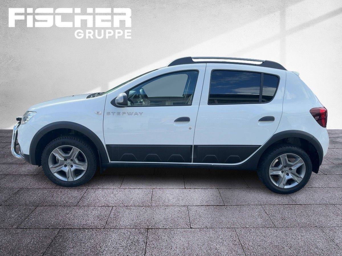 Fahrzeugabbildung Dacia Sandero Stepway Essential TCe 90