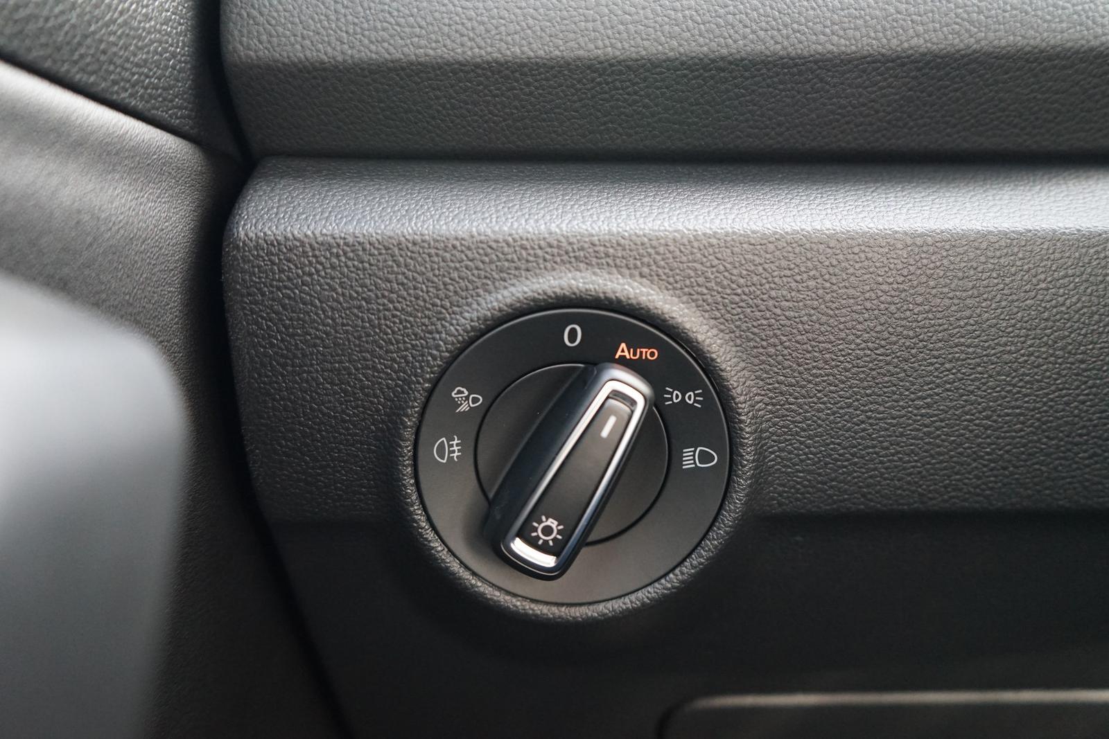 Volkswagen T-Roc 1.0 TSI R-Line LED Navi ACC Kamera Leder, миниатюра 25