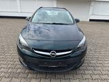 Opel Astra J Sports Tourer Selection/USB/AUX - Opel Astra: Sports Tourer Selection