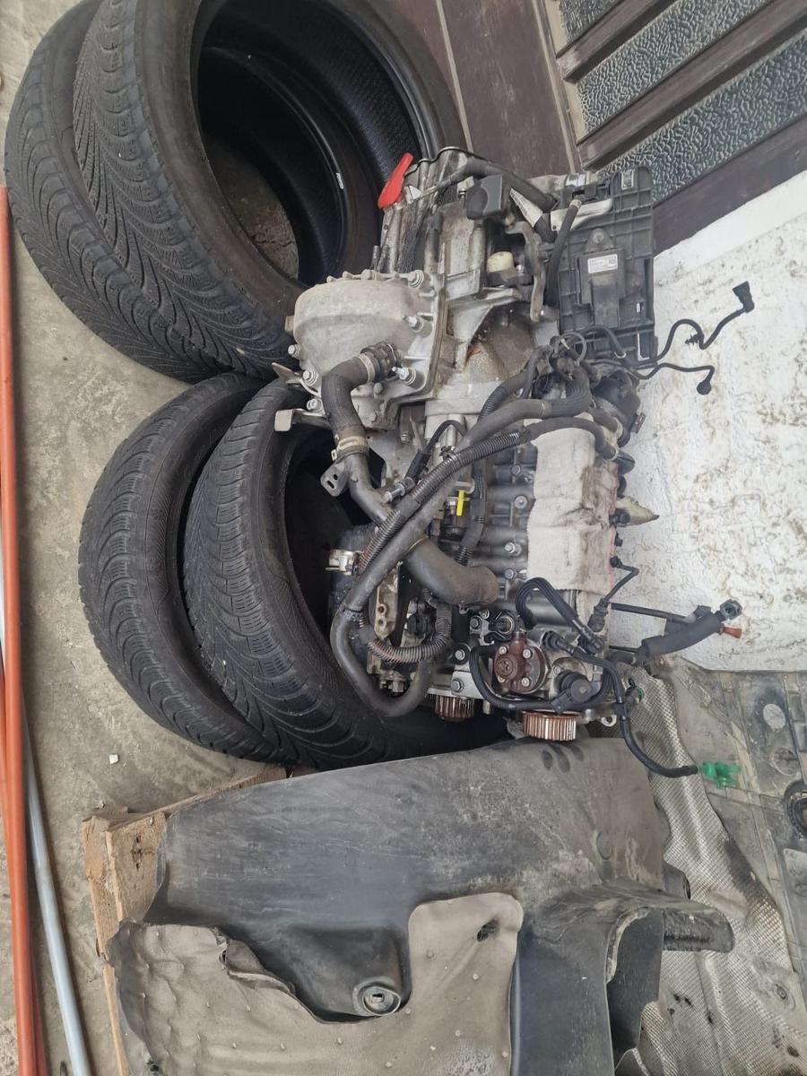 Peugeot 308 2014 — photo 5