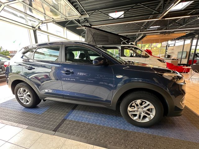Hyundai TUCSON blue Trend 2WD
