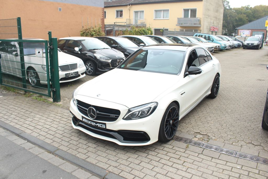Mercedes-Benz C 63 AMG