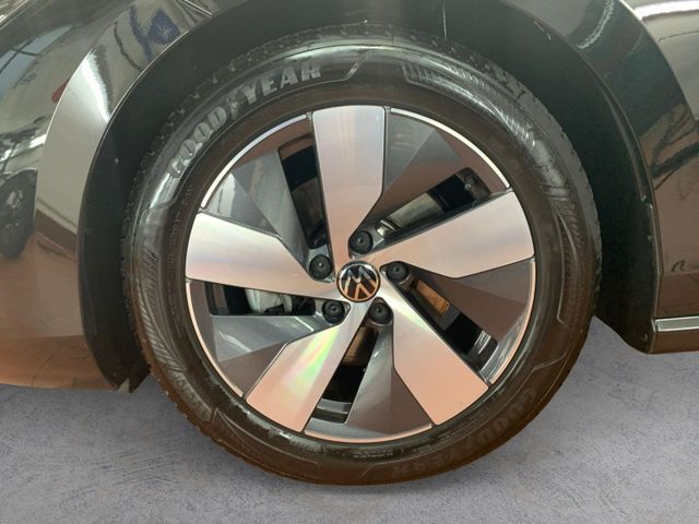 Passat Variant 2.0 TDI DSG ELEGANCE AHK+IQ.LIGHT