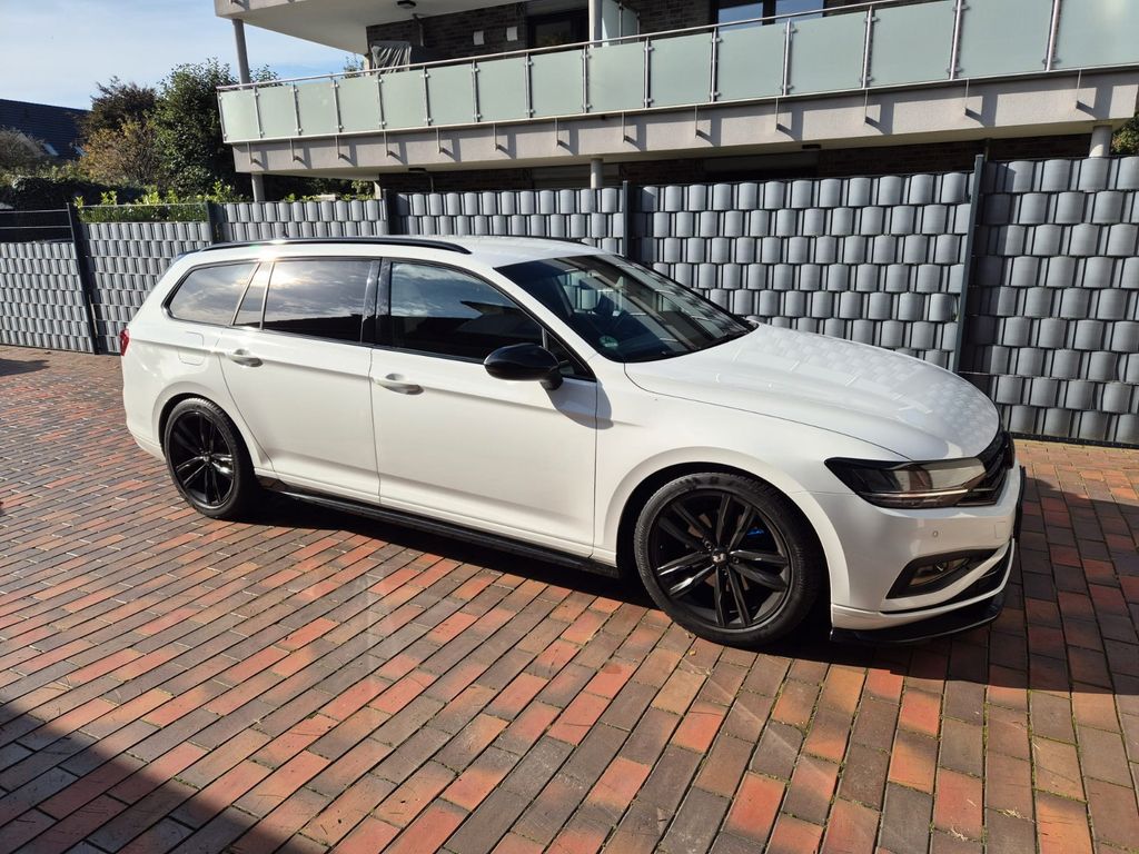 Image of Volkswagen Passat Variant