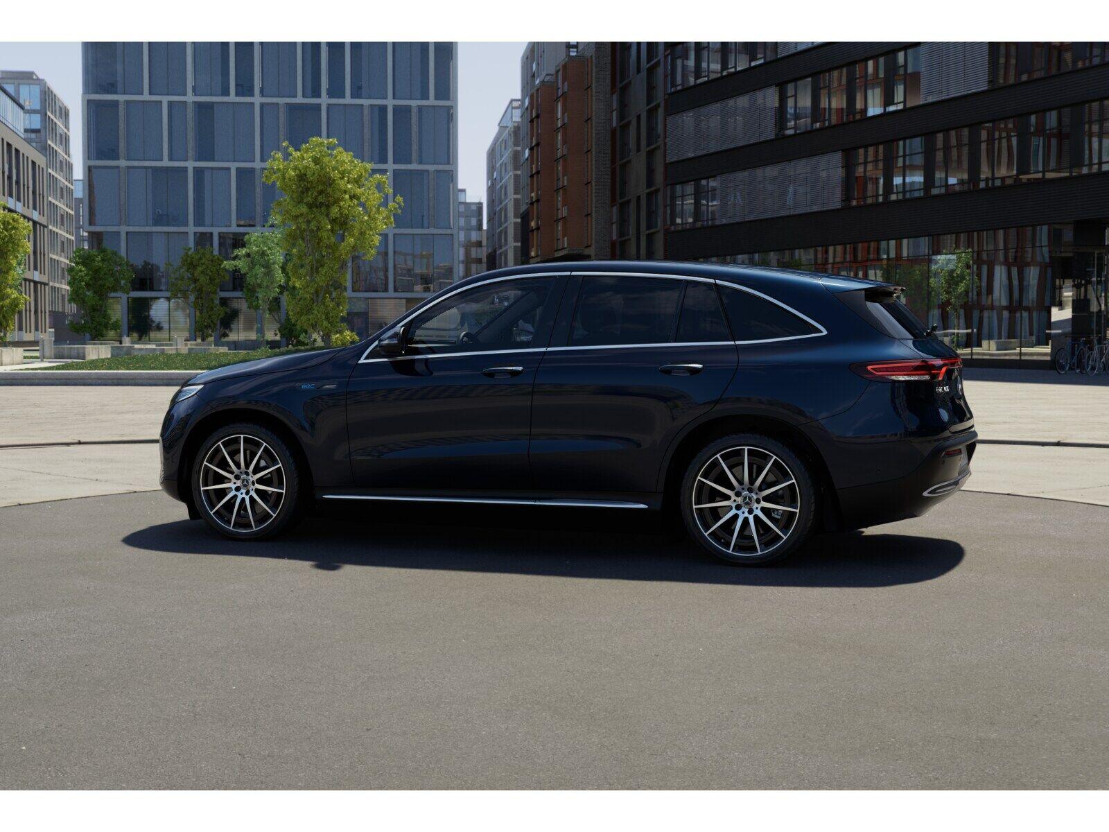 Mercedes-Benz EQC 400 4M MULTIBEAM 20''AMG MEMO KAM SPUR STAND