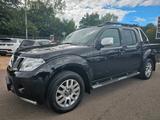 Nissan Navara 3.0 DCi Pickup Double Cab LE V6 4x4 LB - Nissan Navara aus 2013
