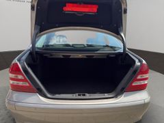 MERCEDES-BENZ C 180 Kompressor Klima, Colorverglasung , Elekt.