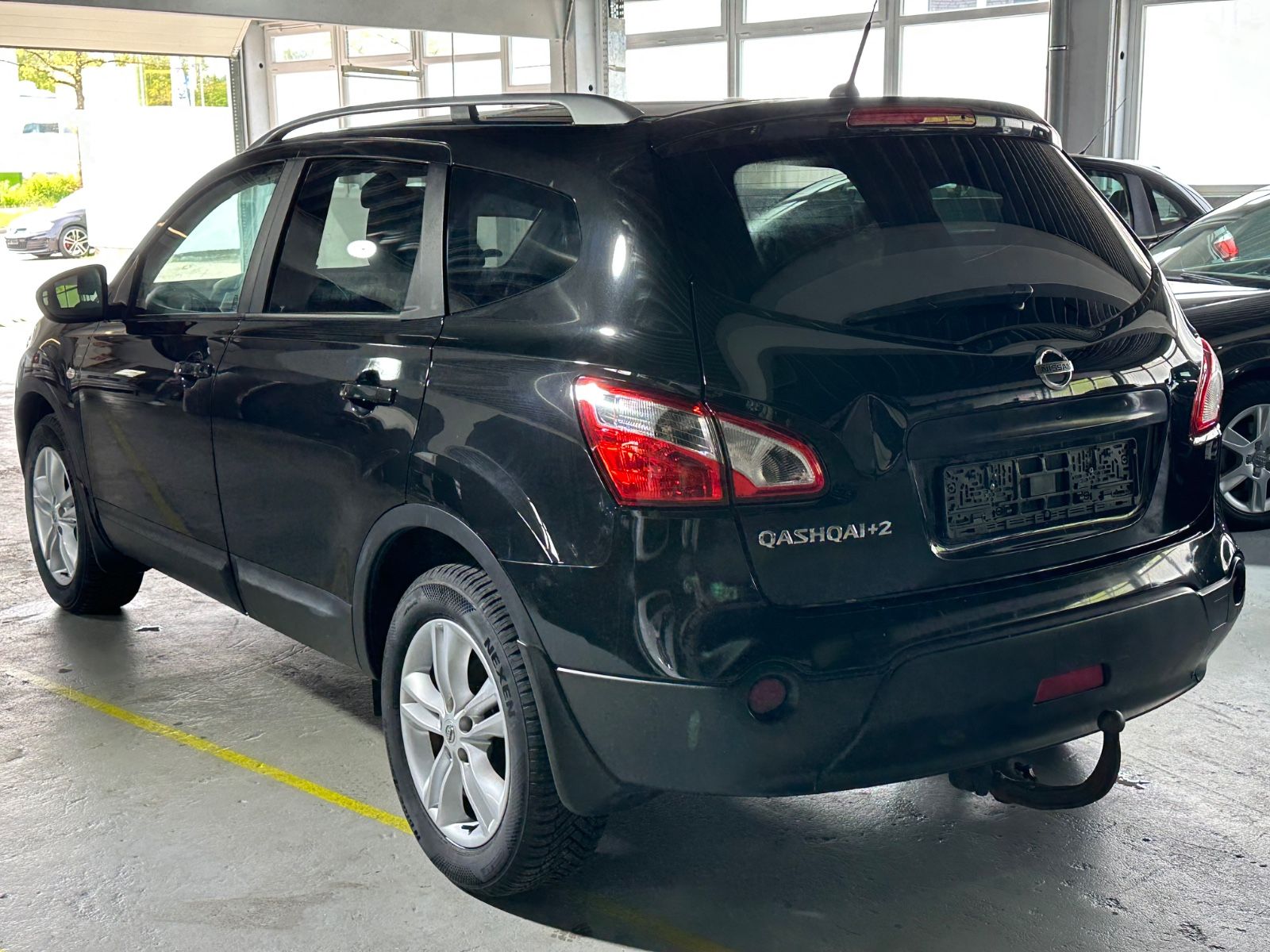 Qashqai +2 Visia*7-Sitzer*AHK*ALU*MFL*NAVI*SHZ*E